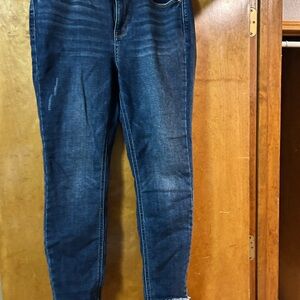 Judy Blue Dark Wash Ankle Jeans
